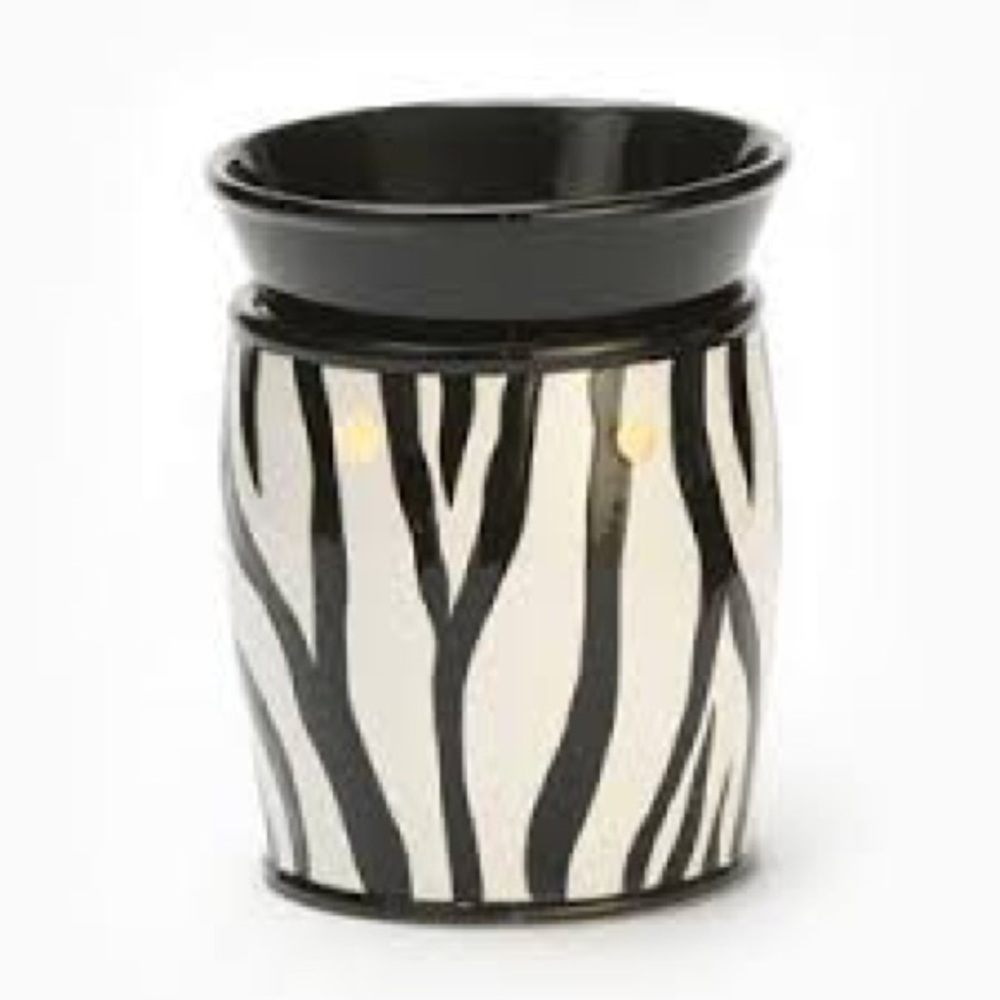 COPY - New In Box Scentsy Warmer